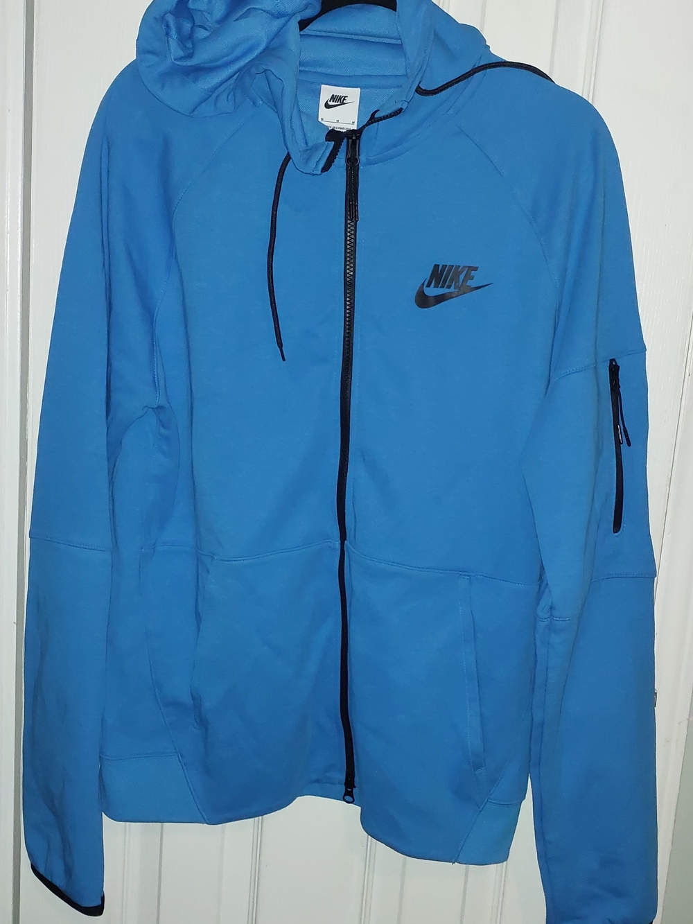 Nike Men’s Bright Blue Full-Zip Performance Hoodie